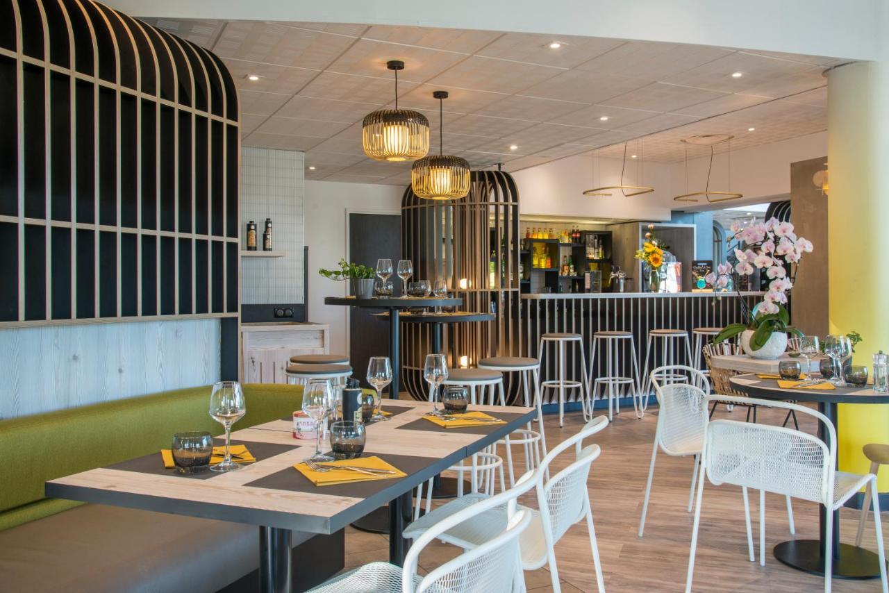 Ibis Budget Pertuis Portes Du Luberon Exteriör bild
