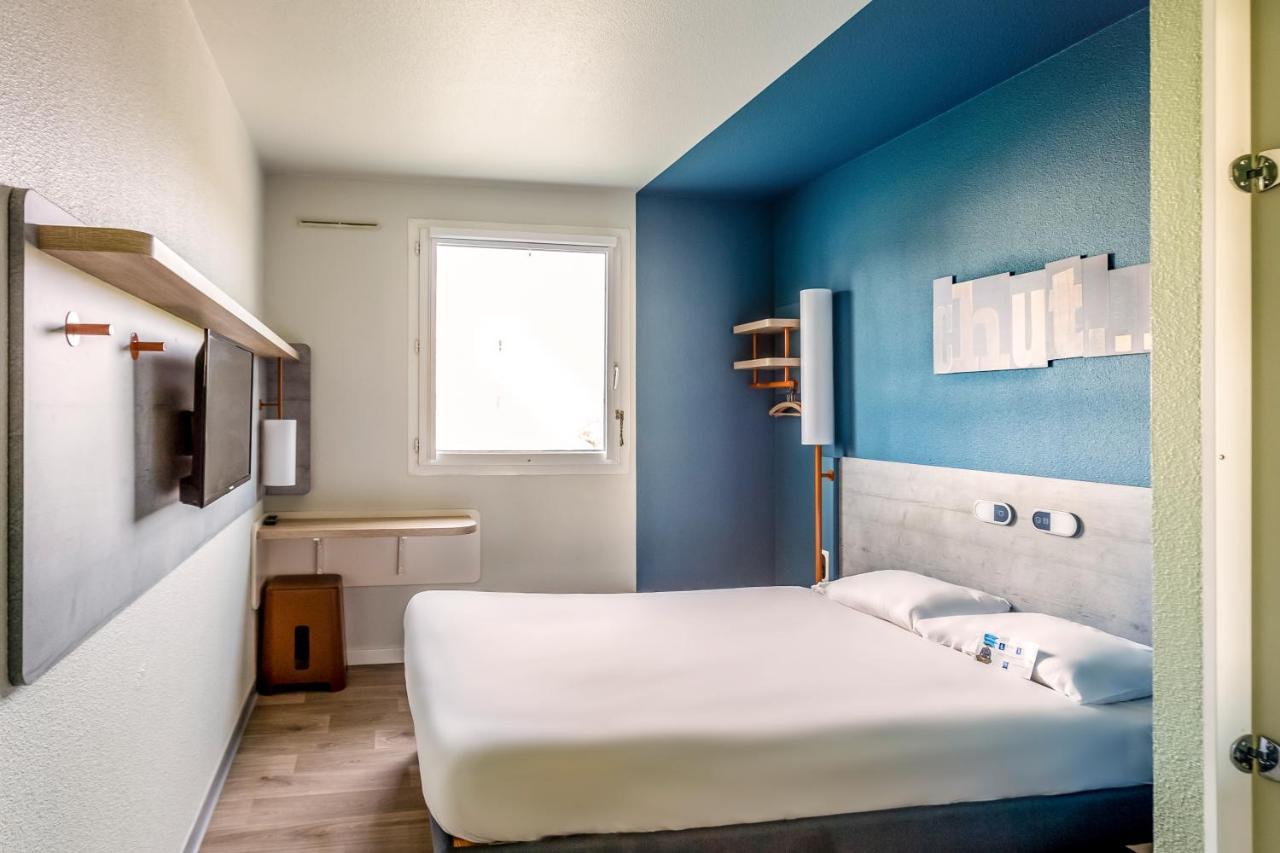 Ibis Budget Pertuis Portes Du Luberon Exteriör bild