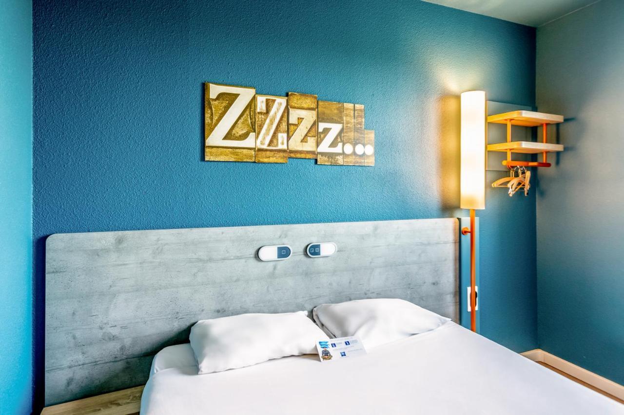 Ibis Budget Pertuis Portes Du Luberon Exteriör bild