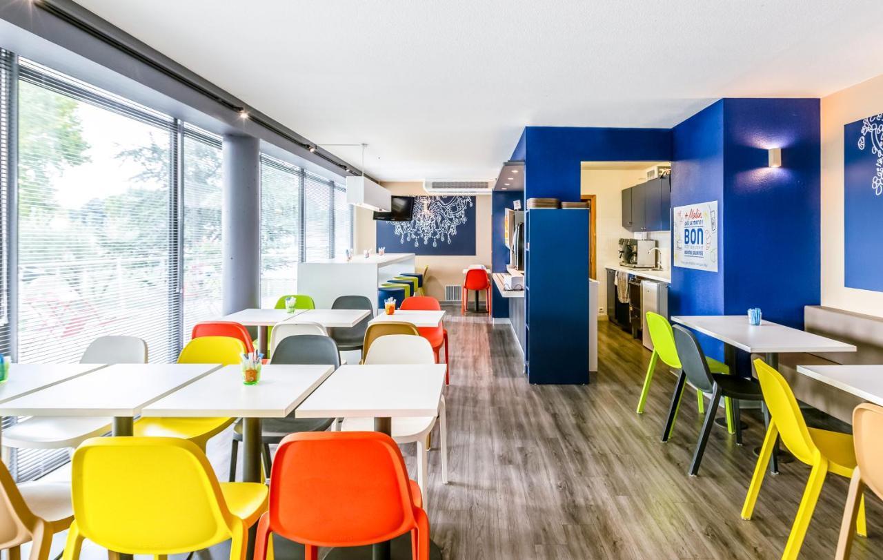 Ibis Budget Pertuis Portes Du Luberon Exteriör bild
